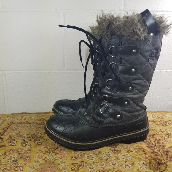 Sorel Tofino II faur fur winter boots - Picture 9 of 14